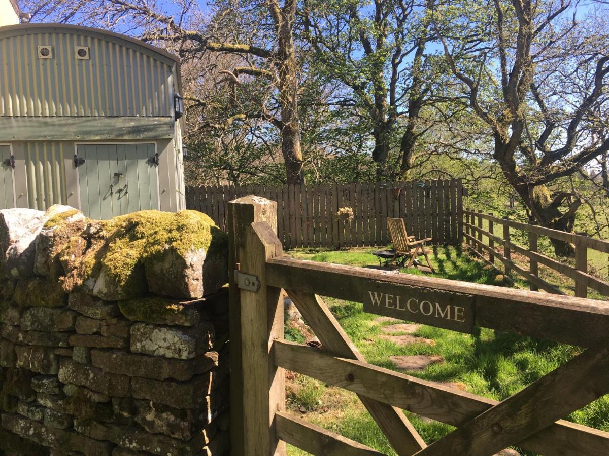 Posh Huts Farmstay Falstone 외부 사진